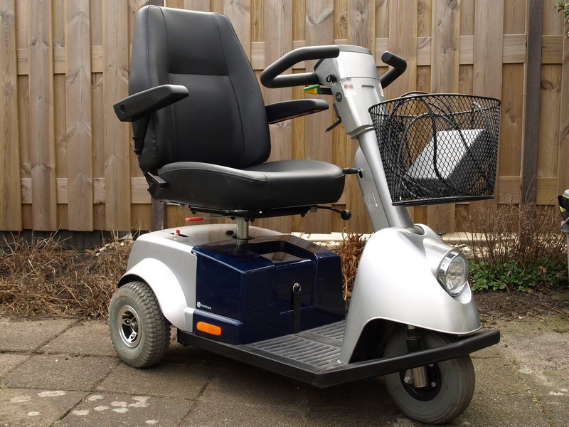 scootmobielcalypso00001a.JPG